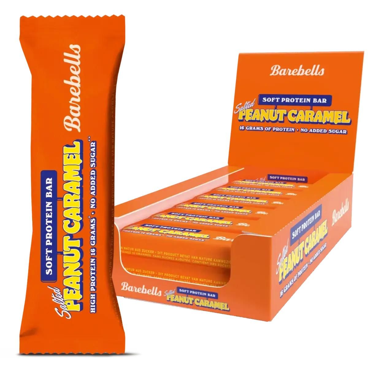 Orange Proteinriegel-Verpackung und offene Box. Aufschrift: Peanut Caramel, 16g Protein, kein Zuckerzusatz. Marke: Barebells.