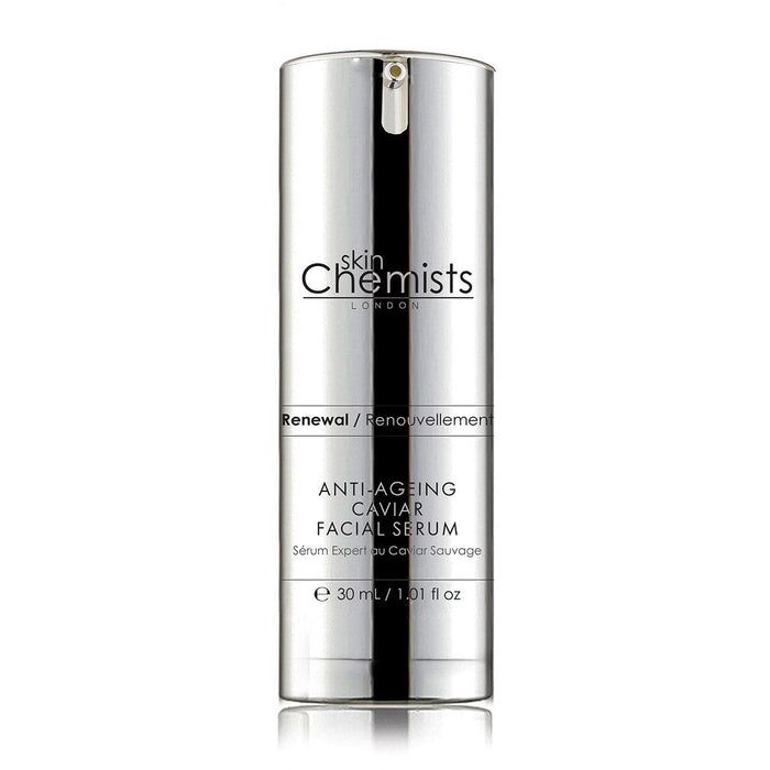 Silberne Serumflasche mit schwarzer Schrift. Beschriftung: skinChemists, Anti-Ageing Caviar Facial Serum, 30 ml.
