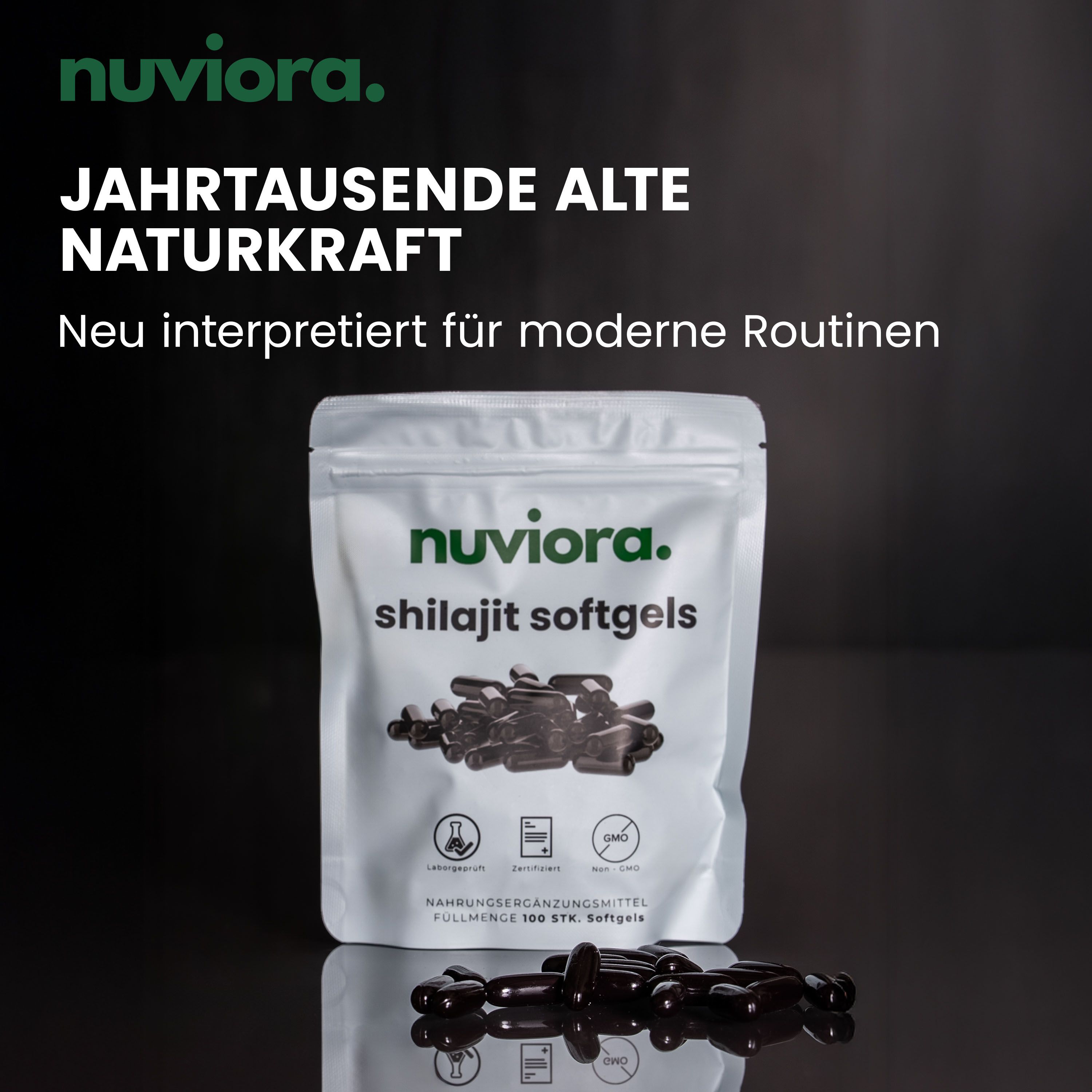 Beutel mit Softgels. Aufschrift: nuviora. shilajit softgels. 100 Stk. Nahrungsergänzungsmittel.