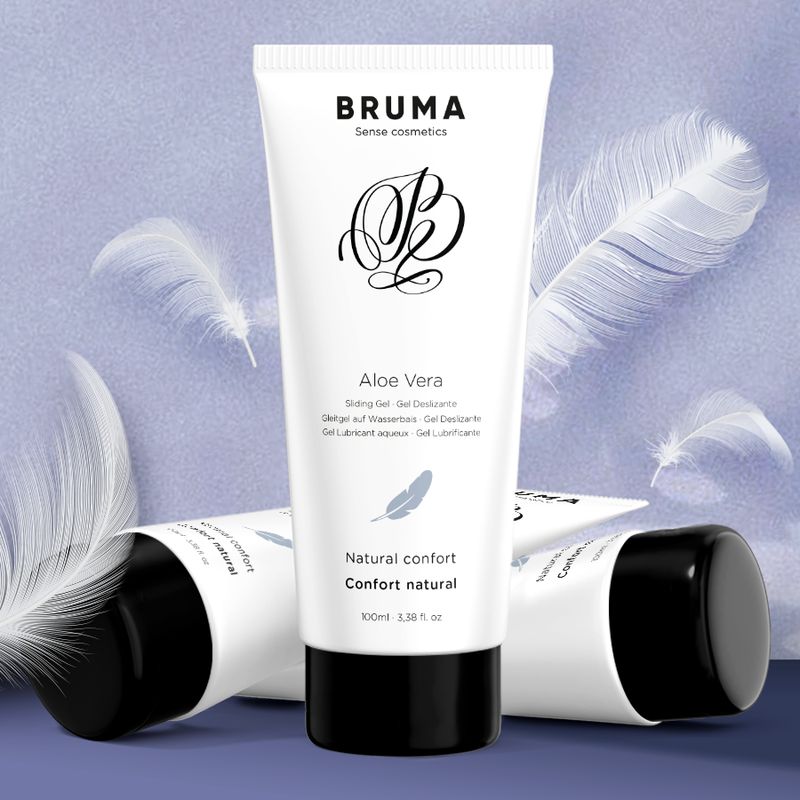 Bruma Aloe Vera Gleitgel Tube mit Federn im Hintergrund.