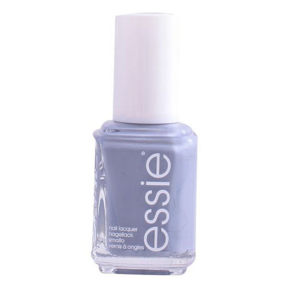 Essie Nagellackflasche in einem blassen Lavendelton mit weißem Deckel.