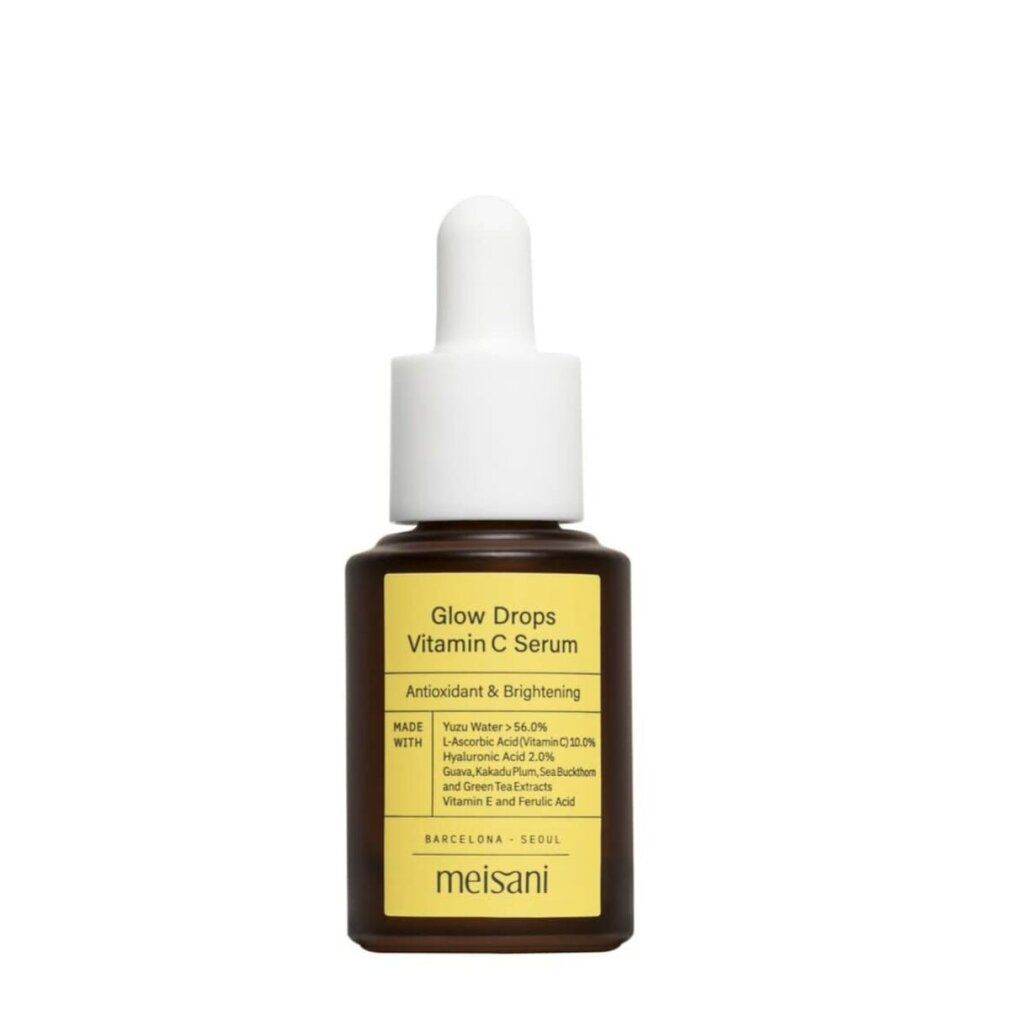 Braune Flasche mit weißem Deckel und Pipette. Gelbes Etikett mit Text: Glow Drops Vitamin C Serum. Marke: meisani.