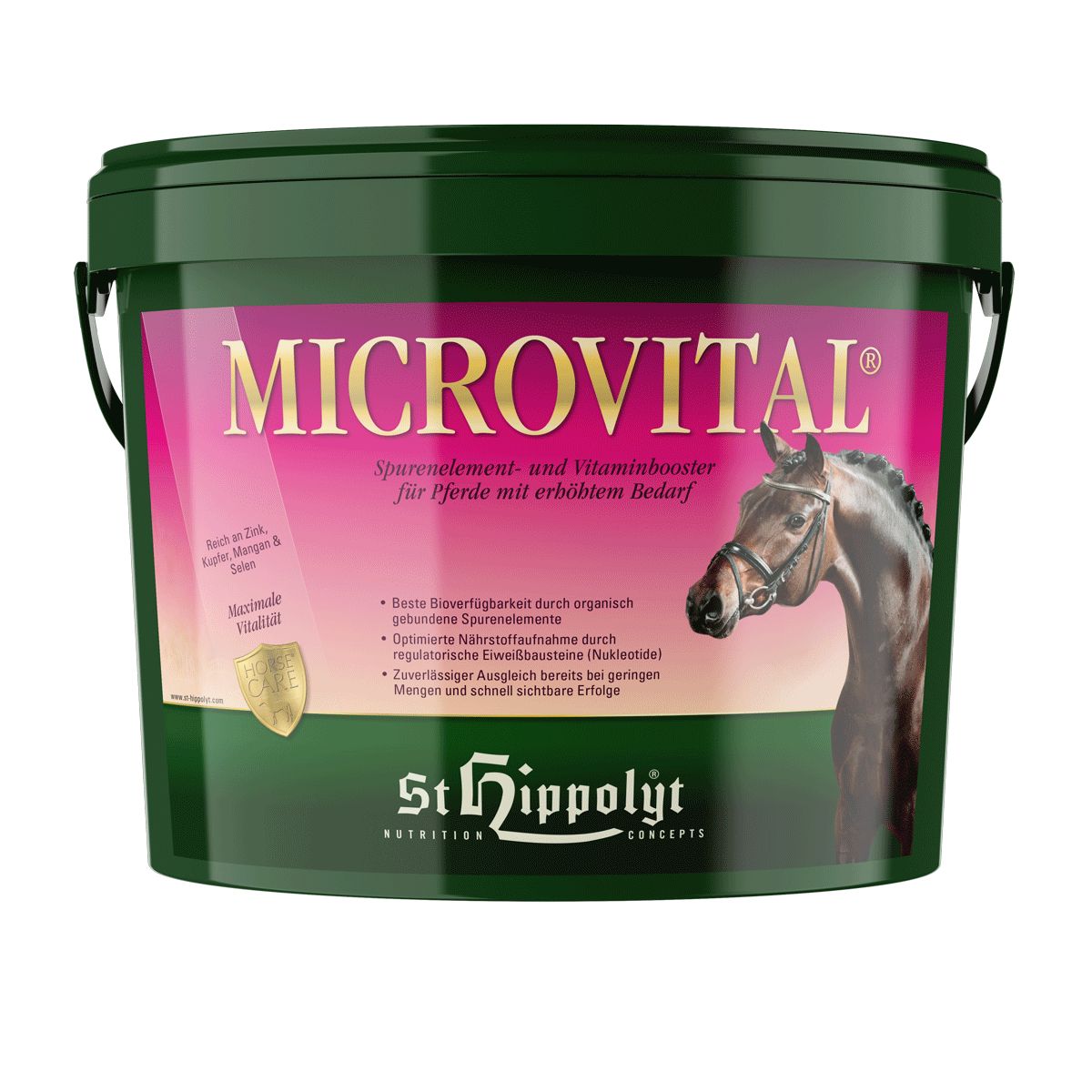 Grüner Eimer mit Produktaufdruck. "MicroVital" Schriftzug. Abbildung eines Pferdes. "St. Hippolyt" Logo.