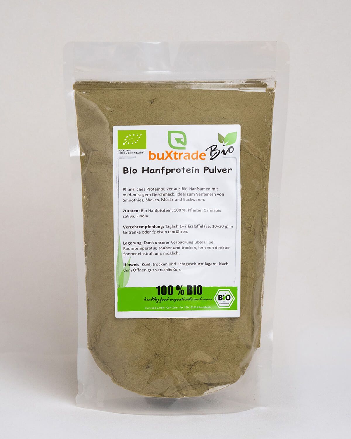Bio Hanfprotein Pulver in transparenter Verpackung mit Bio-Siegel.