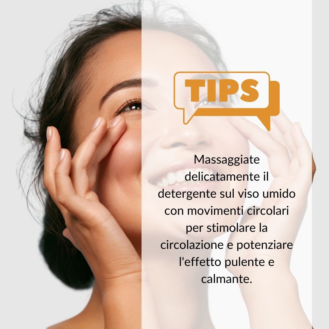 Testo sul viso. Testo: Massaggiare il detergente con movimenti circolari. Suggerimenti.