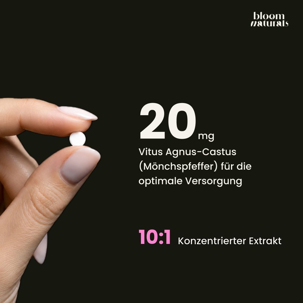 Finger hält eine Mönchspfeffer Tablette mit 20 mg Vitas Agnus-Castus, 10:1 konzentrierter Extrakt.