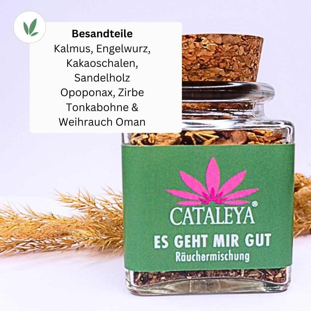 Glasflasche mit Korken. Grünes Etikett mit Logo und Schriftzug: CATALEYA ES GEHT MIR GUT Räuchermischung. Text: Bestandteile.