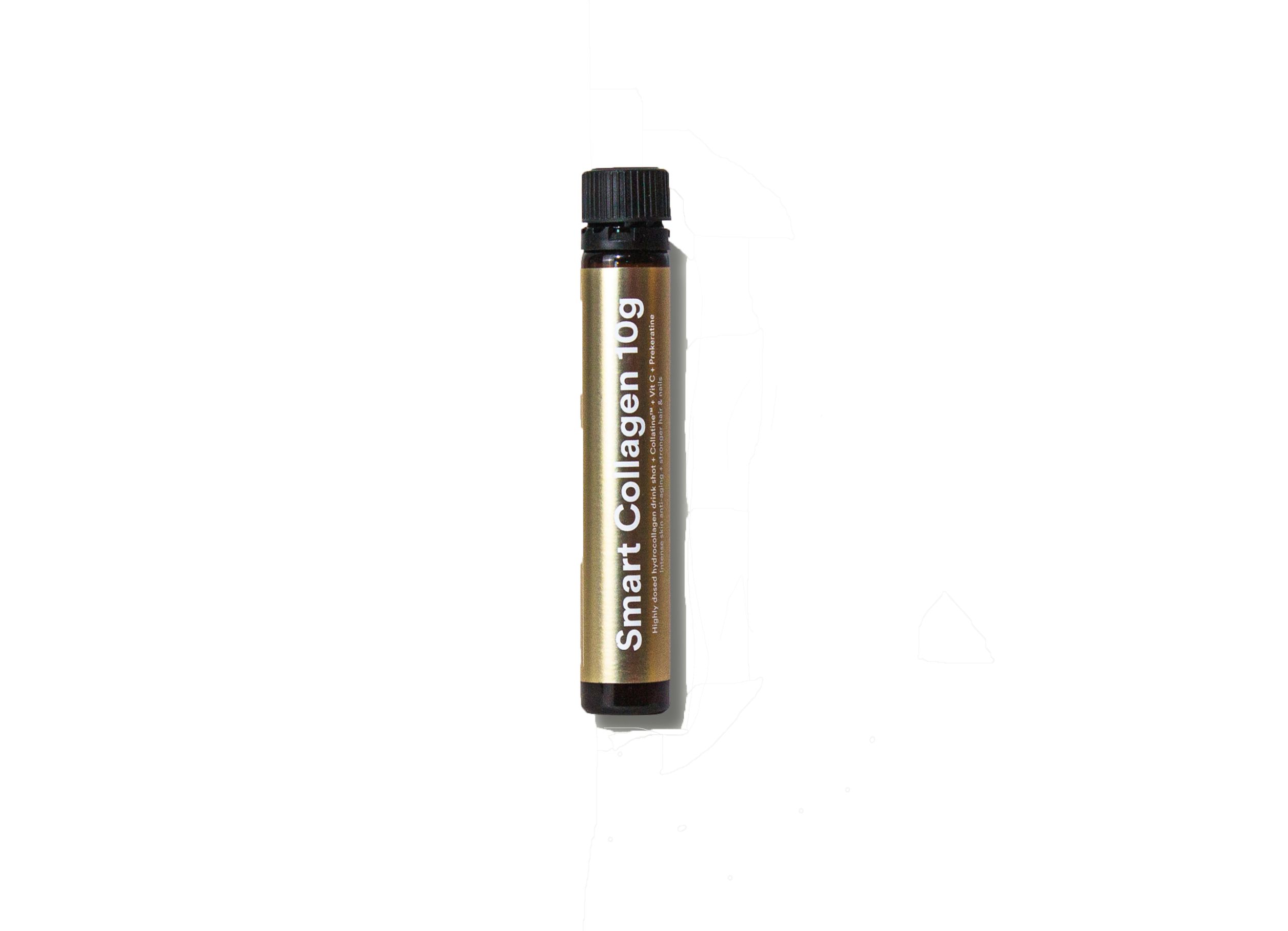 Einzelne Shot-Flasche. Aufschrift: Smart Collagen 10g. Schwarzer Deckel, goldfarbene Flasche.