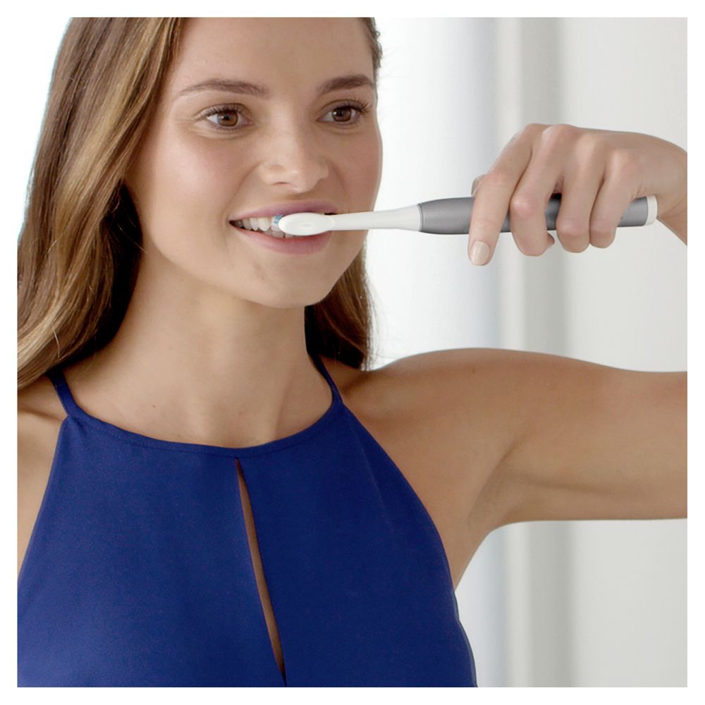 Oral-B - Elektrische Zahnbürste 'Pulsonic Slim Luxe + 2. Handstück' in Platinum/Rosegold 1 St