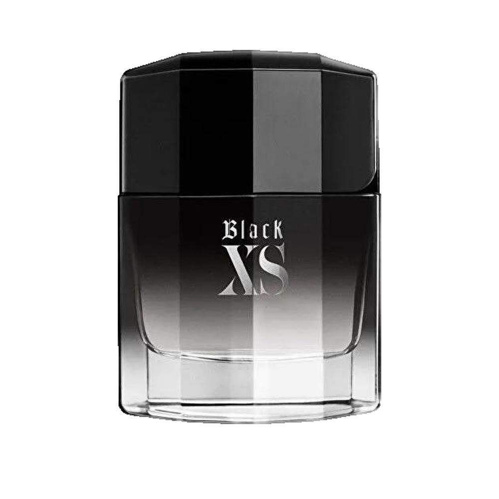 Schwarzer Flakon mit schwarzem Deckel. Aufschrift Black XS. Eckige Form.