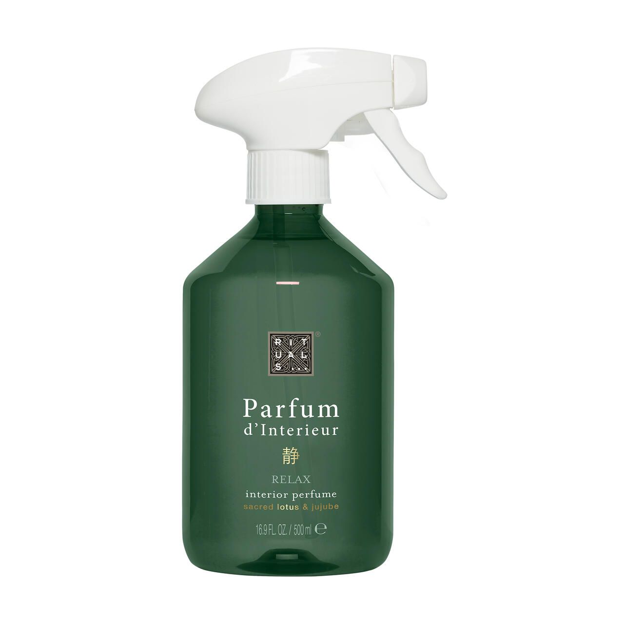 Grüne Flasche mit Sprühkopf. Aufschrift: Parfum d'Interieur, Relax, Interior perfume, 16.9 FL.OZ / 500ml.