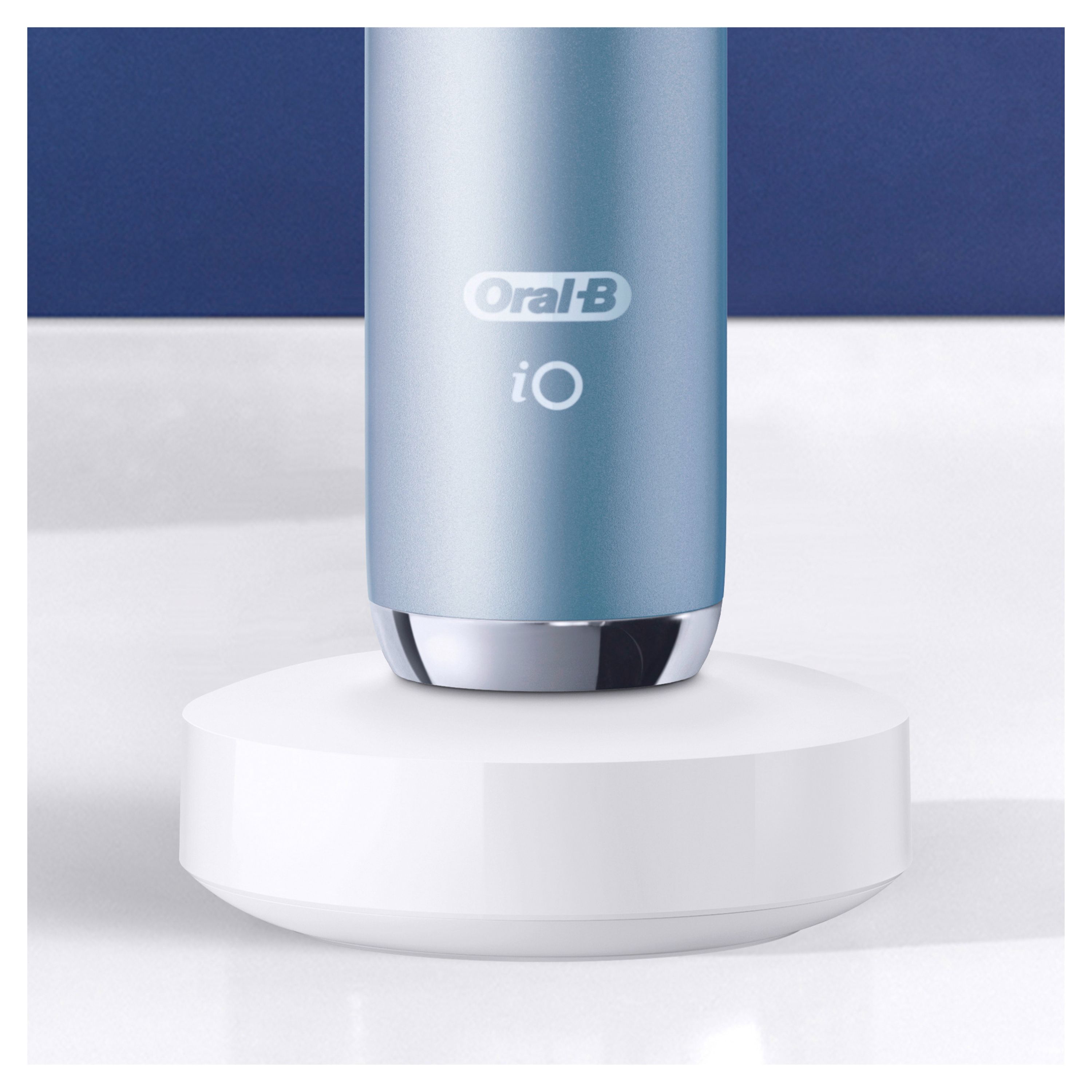 Oral-B - Elektrische Zahnbürste "iO 9 + Lade-Reiseetui & Tasche"