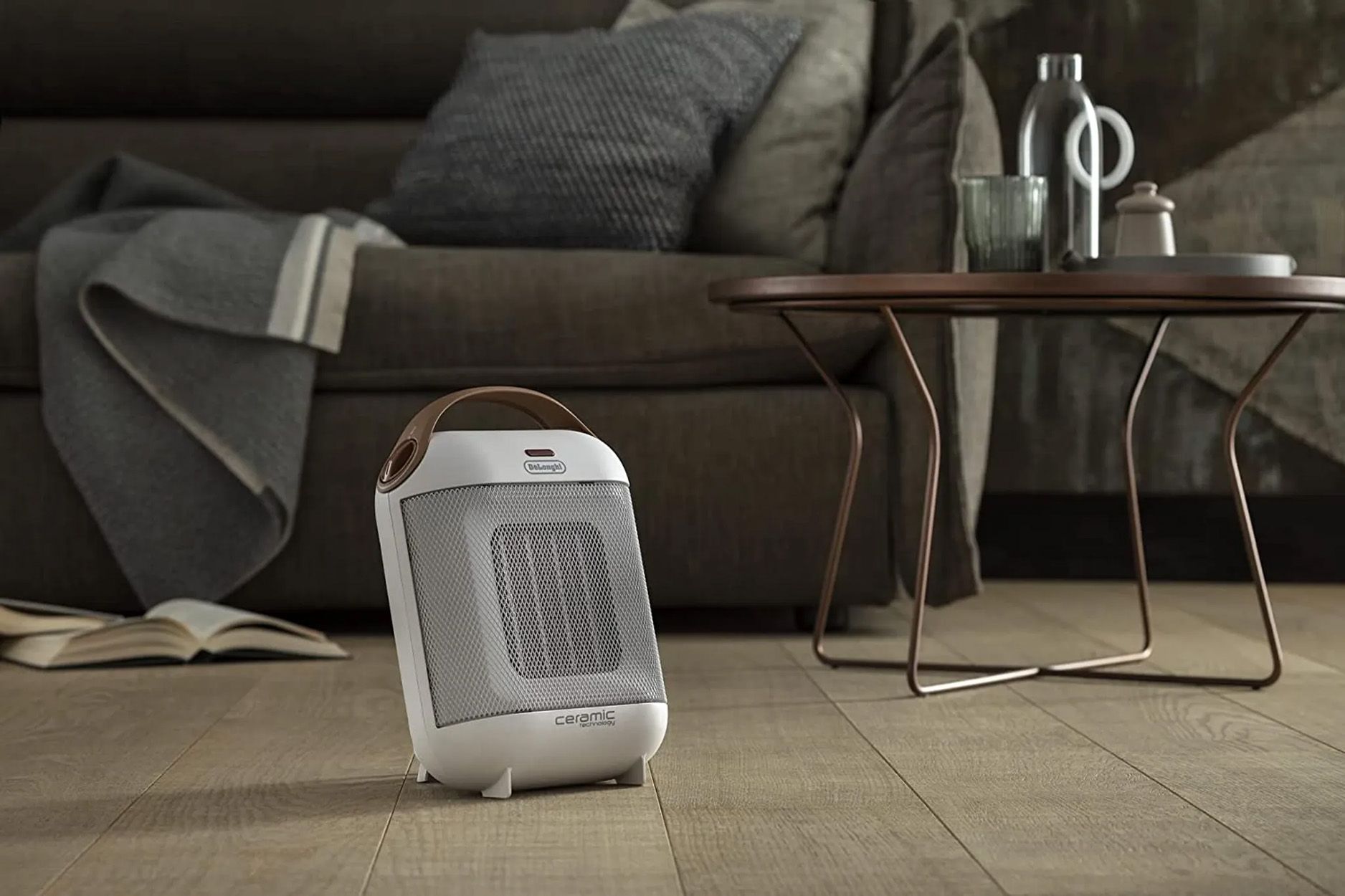 Delonghi Keramikheizlüfter HFX30C18.IW-weiß, 1800 Watt Leistung, 220 Volt