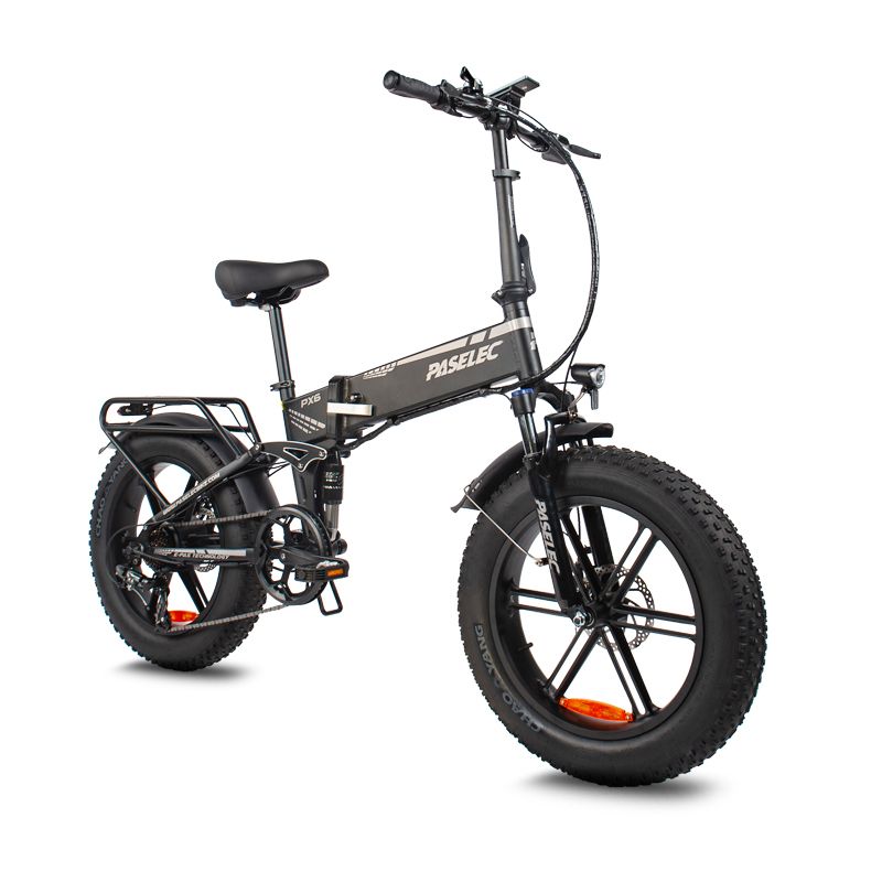 Faltbares E-Bike, schwarz. Große Reifen, Sattel, Lenker, Gepäckträger. "PASELEC" Schriftzug.