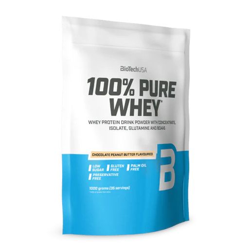 Beutel mit Whey-Protein-Pulver. Aufschrift: 100% Pure Whey, Chocolate Peanut Butter Flavour. Enthält keine Konservierungsstoffe, Zucker, Gluten und Palmöl.