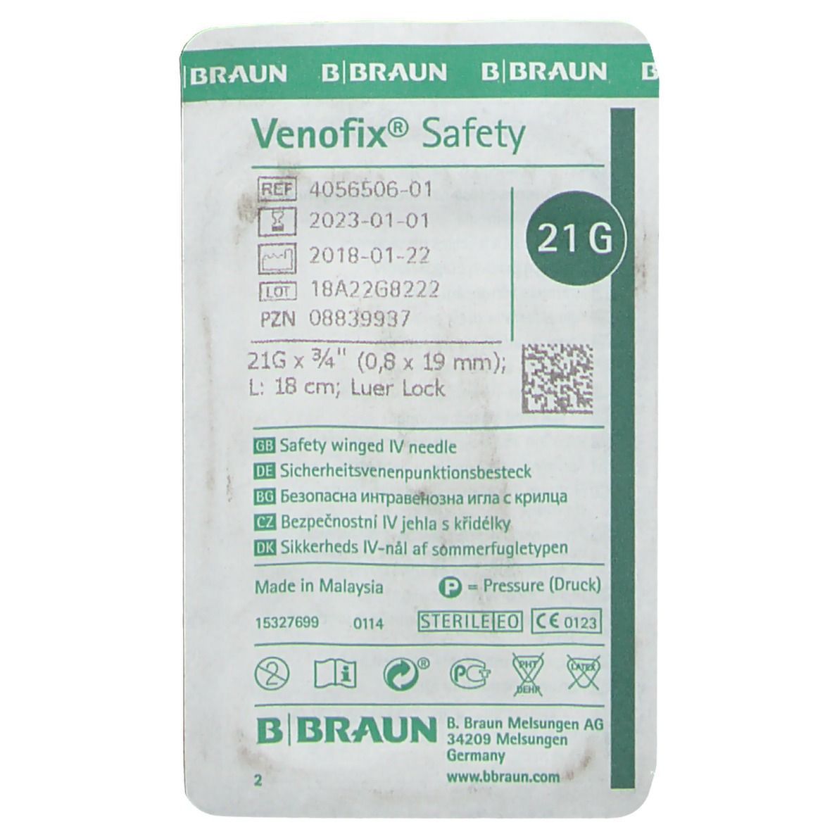 Verpackung mit Venofix® Safety Venenpunkt. Grün-weiße Verpackung mit Produktinformationen und CE-Kennzeichnung.