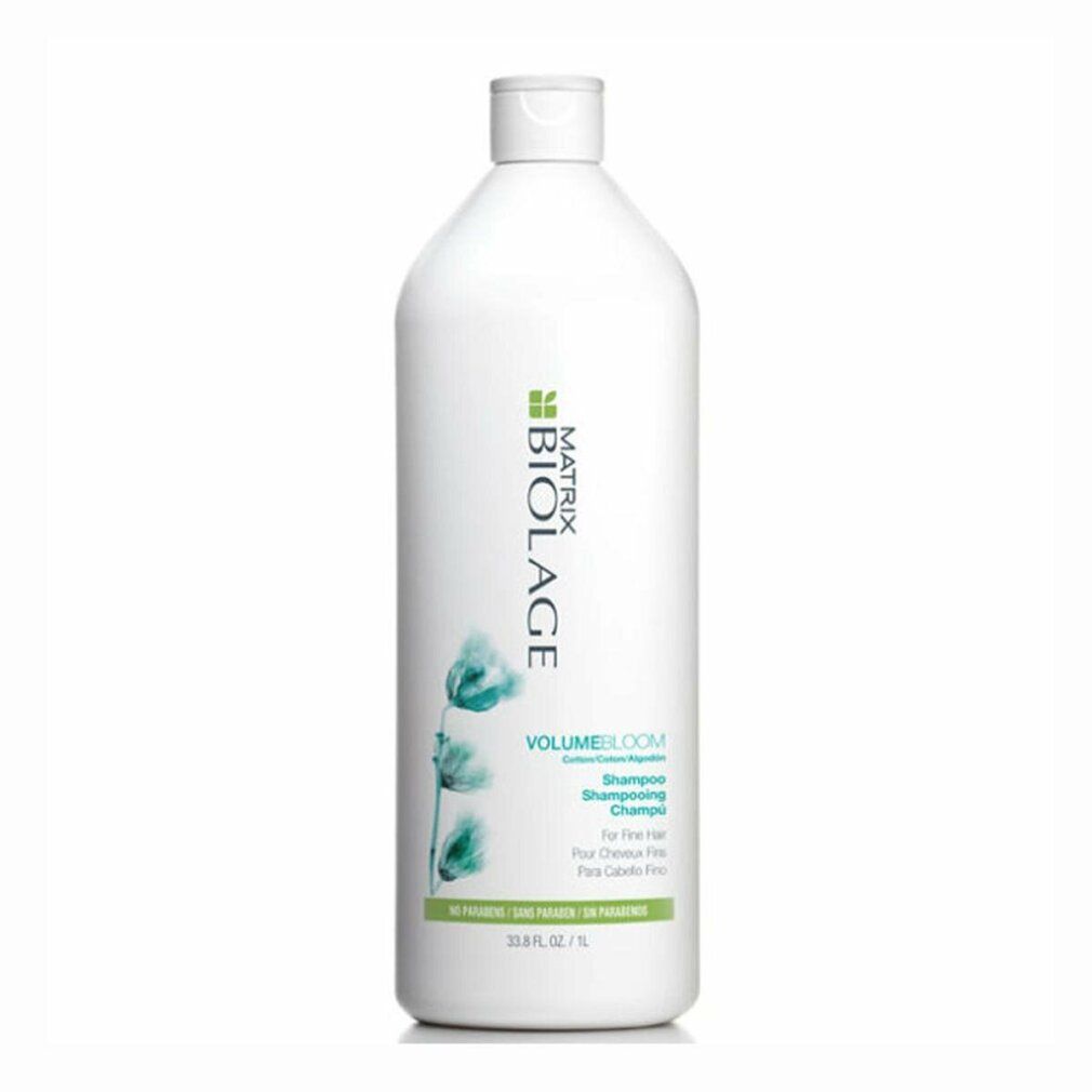 Weiße Shampoo-Flasche mit grünem Etikett. Biolage-Logo und VolumeBloom-Schriftzug. Für feines Haar.