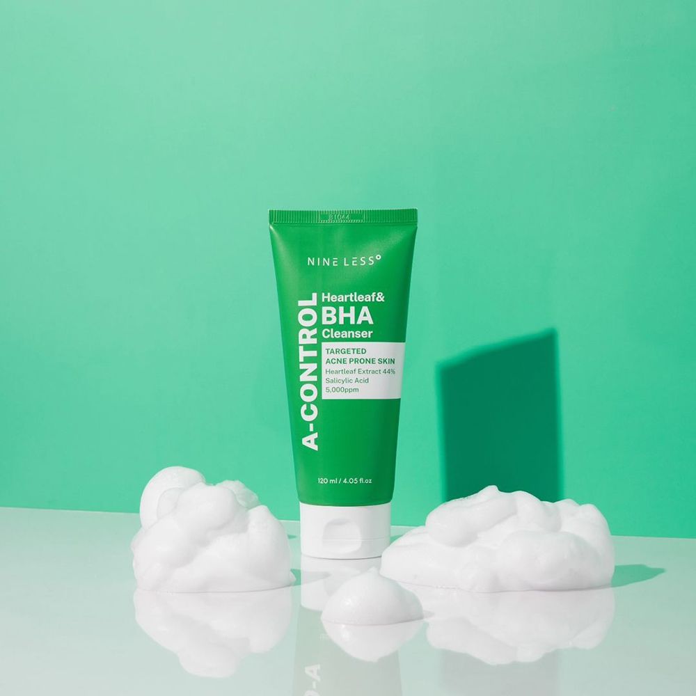 NINE LESS A-Control Heartleaf & BHA Foam Cleanser