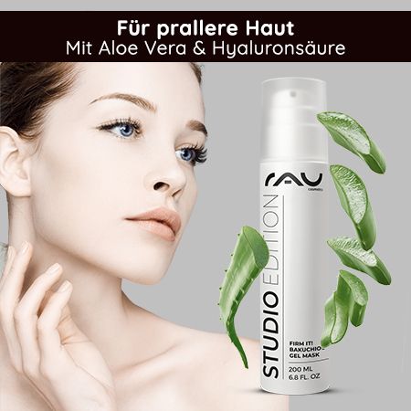 Weiße Flasche mit RAU Cosmetics Logo und Text. Studio Edition, Firm it! Bakuchiol Gel Mask. Aloe Vera und Hyaluronsäure.