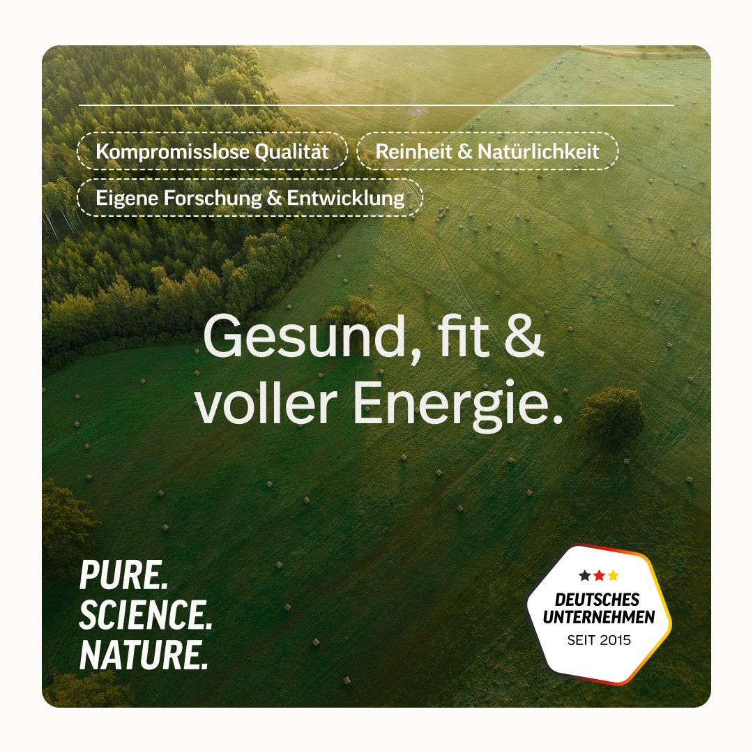 Landschaft mit Heuballen und Text: Gesund, fit & voller Energie. Deutsches Unternehmen seit 2015.
