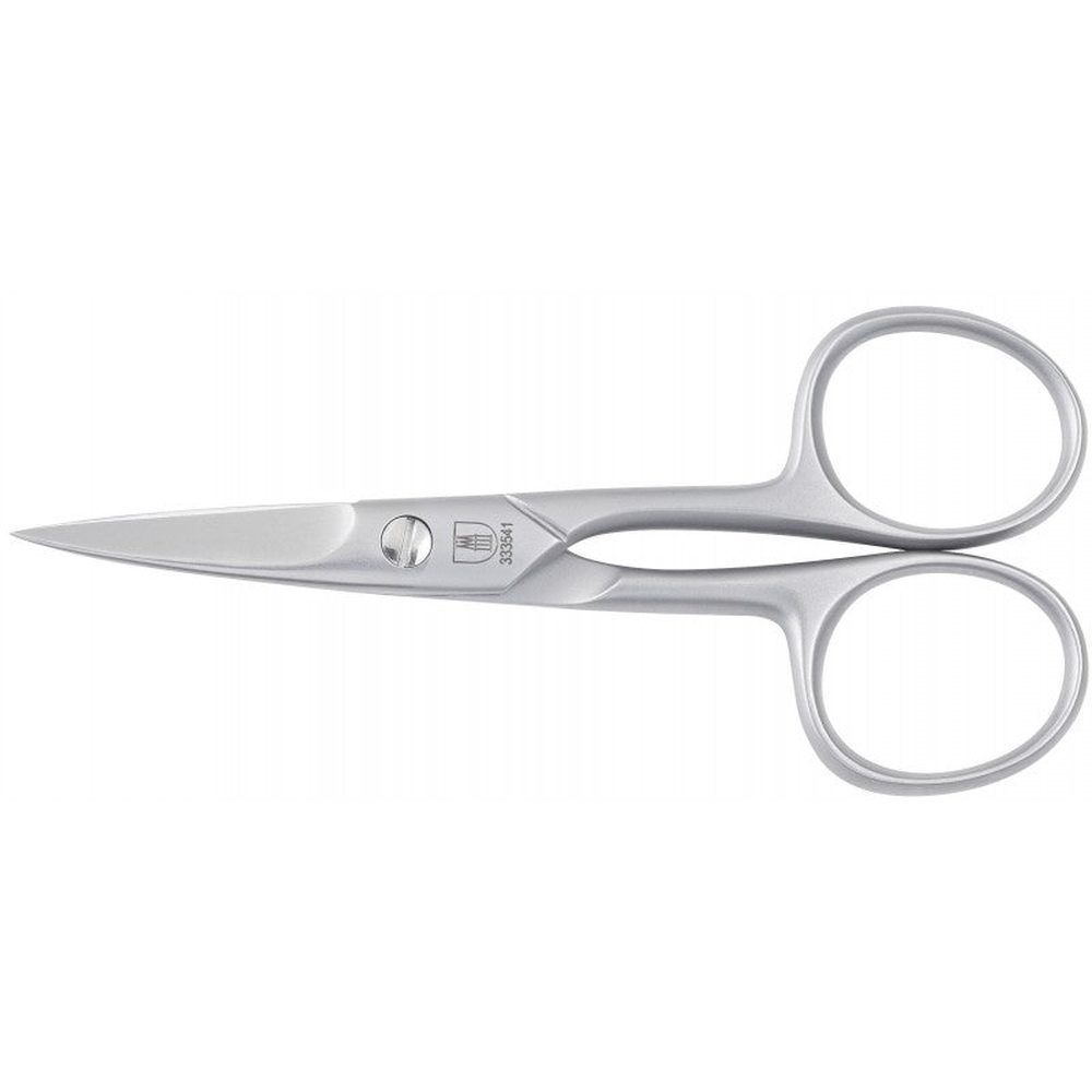 Nagelschere, silberfarben, mit abgerundeten Griffen und spitzer Spitze. Auf hellem Hintergrund platziert.