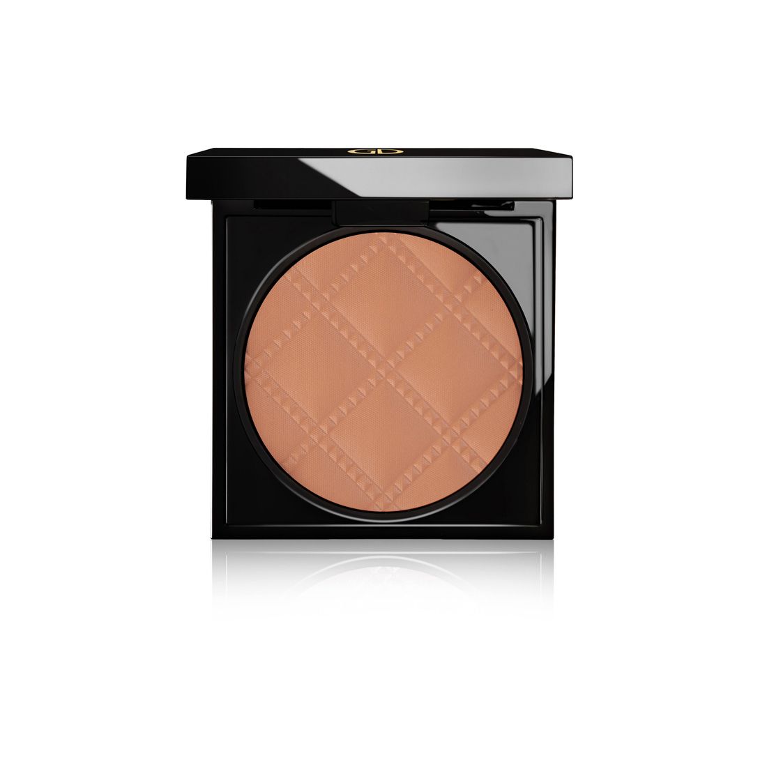 Bronzing Powder in quadratischer, schwarzer Kompaktverpackung. Der Puder ist hellbraun und hat ein geprägtes Muster.