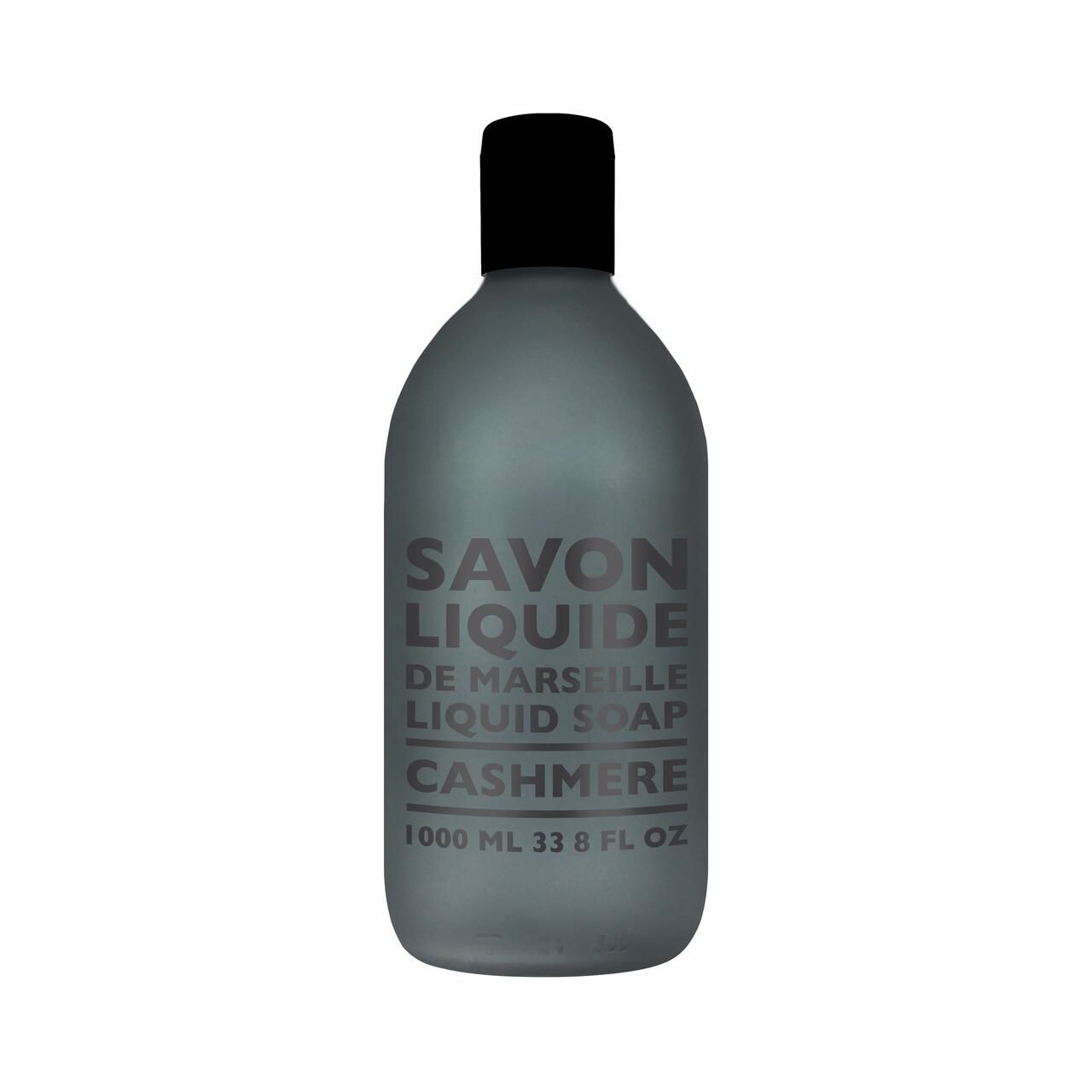 Graue Flasche mit schwarzem Deckel. Aufschrift: Savon Liquide de Marseille, Cashmere. Volumen: 1000 ml.