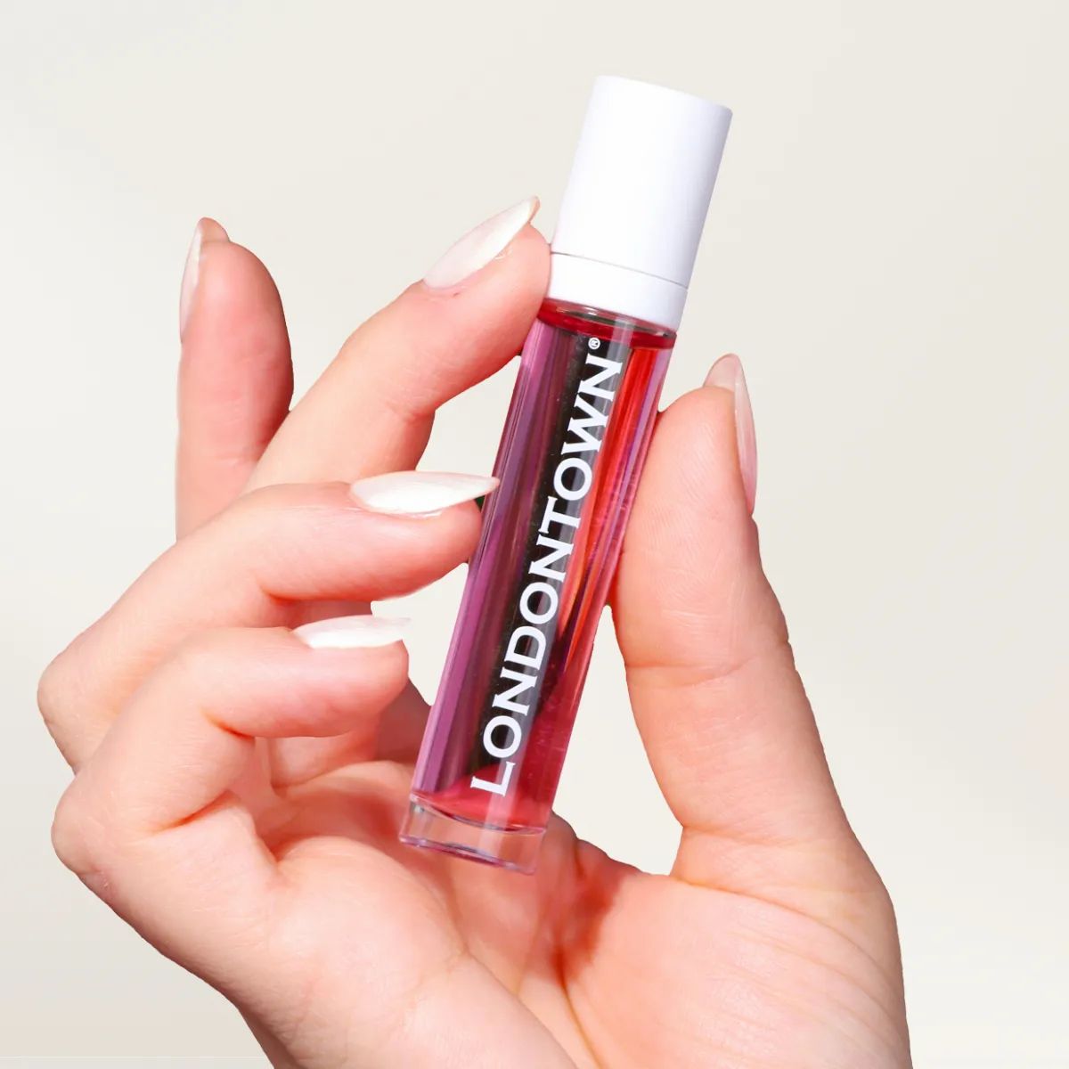LONDONTOWN Kur Roll & Glow Cuticle Oil Dragonfruit Nagelhautöl