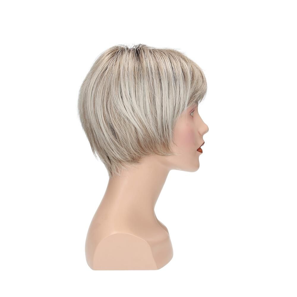 Perücke Alicia, blondiertes Haar, auf einem Schaufensterkopf. Seitenansicht.