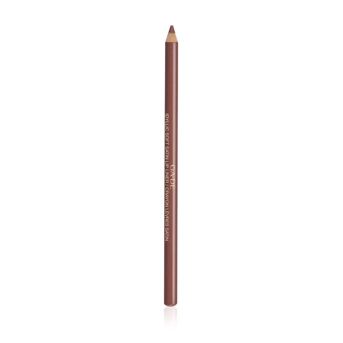 Brauner Lipliner-Stift. Aufschrift: GA-DE, Idyllic Soft Satin Lip Liner.