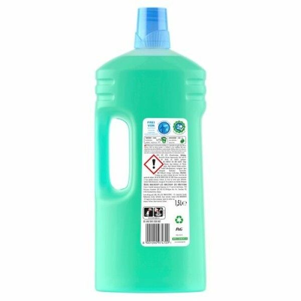 Grüne Flasche mit Griff, blauem Deckel. Etikett mit Text und Symbolen. 1,5L. Recycling-Symbol.