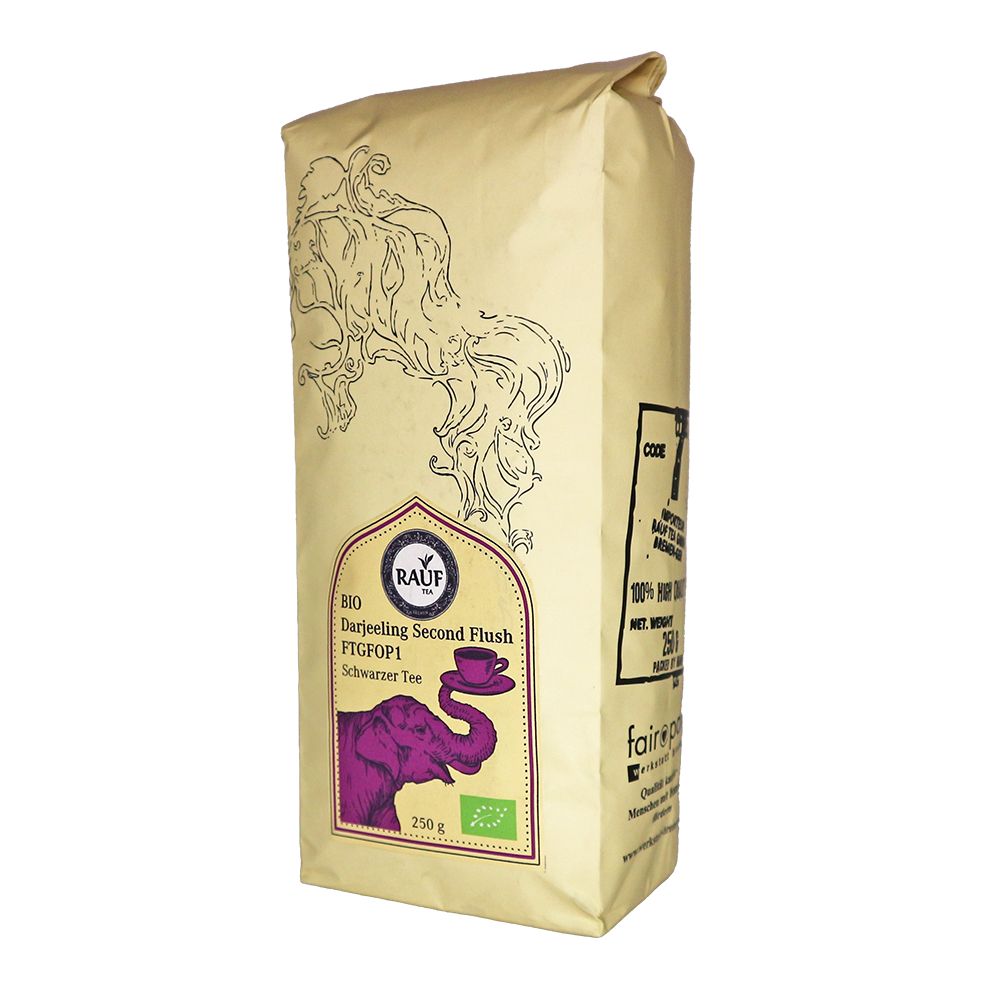 Beutel mit Aufdruck. Rauf Tee Darjeeling Second Flush Bio. 250g. Fairtrade-Siegel. Illustration mit Elefant und Tasse.