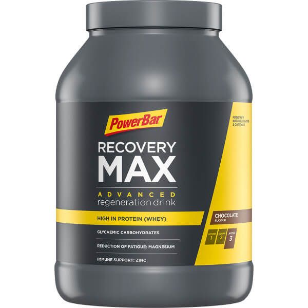 Graue Dose mit gelbem Streifen. Aufschrift: Recovery Max, PowerBar. Schokoladen-Geschmack. Enthält Protein, Kohlenhydrate, Magnesium, Zink.