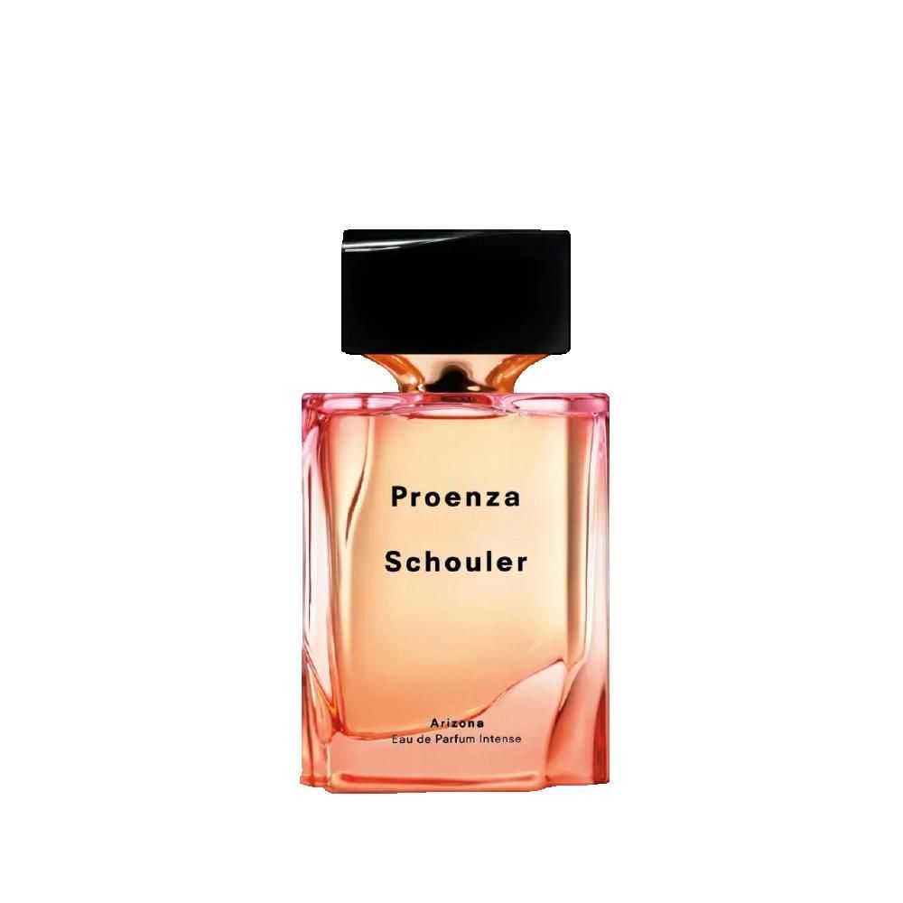 Parfümflakon mit schwarzem Deckel. Aufschrift: Proenza Schouler, Arizona Eau de Parfum Intense.