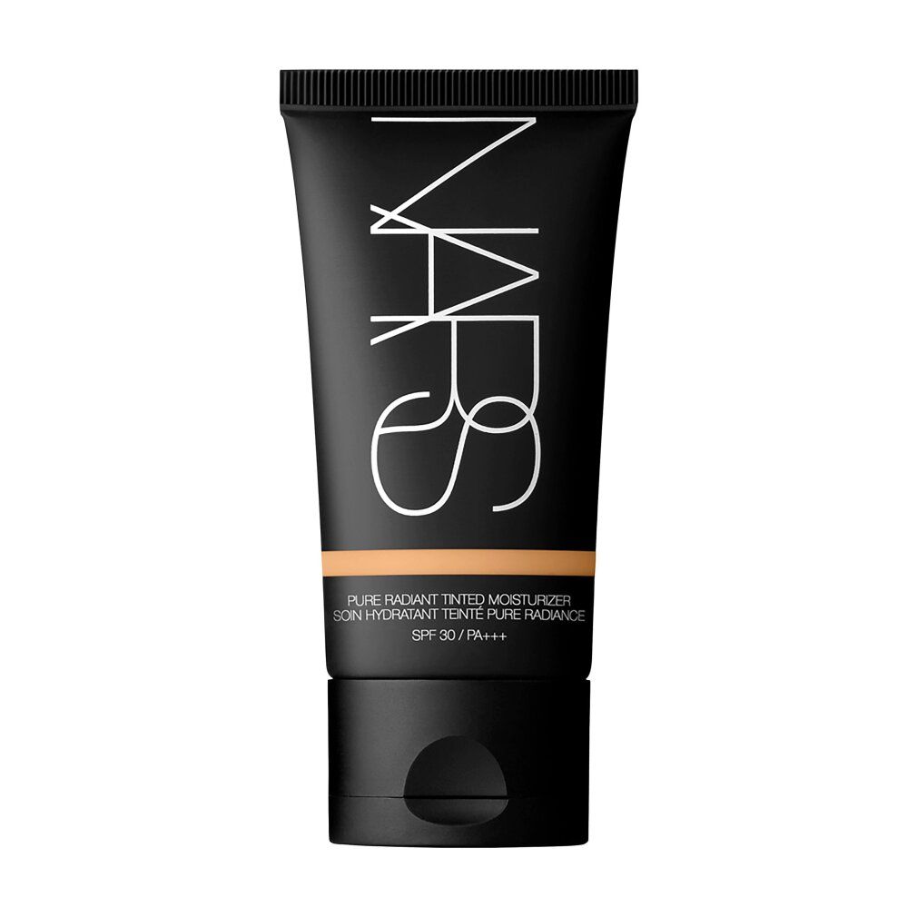 Schwarze Tube mit NARS-Logo und Produktbezeichnung. Enthält getönte Feuchtigkeitspflege mit SPF 30. Schwarzer Deckel.