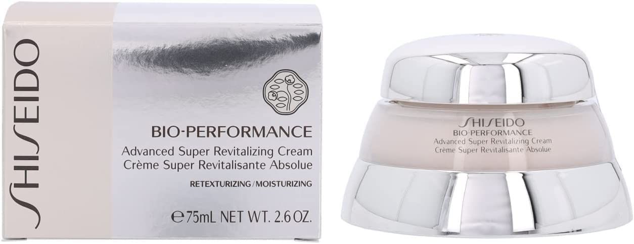 Creme-Dose und Verpackung. Aufschrift: SHISEIDO BIO-PERFORMANCE Advanced Super Revitalizing Cream. Silberne Dose mit weißem Deckel. Verpackung mit Logo.