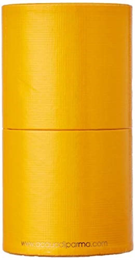 Zylindrische, gelbe Verpackung. Text: www.acquadiparma.com.
