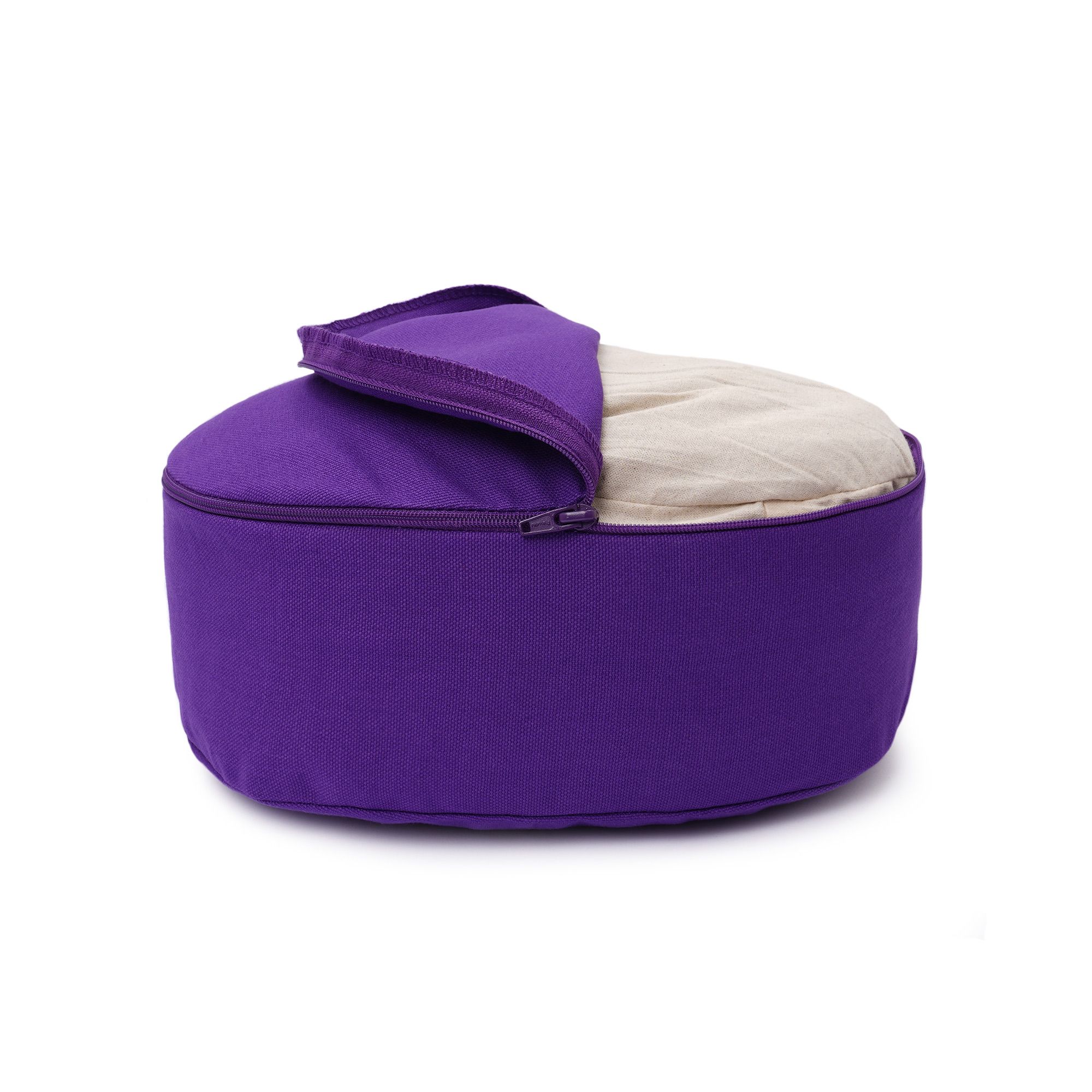Lila Yogabox Yogilino Meditationskissen, teiloffen mit Reißverschluss, zeigt cremefarbenen Einsatz.