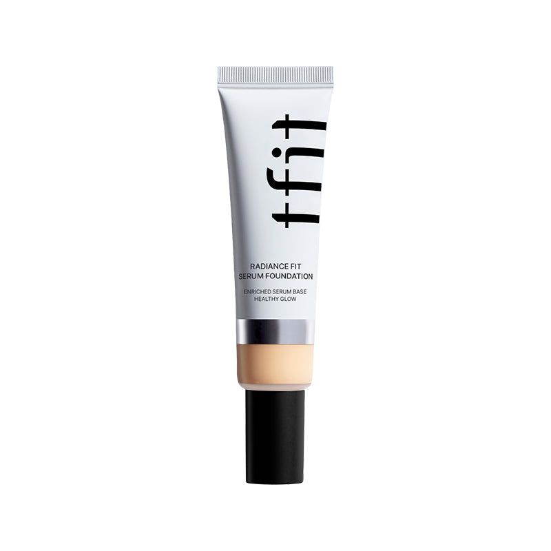 Tube Foundation, weiß mit schwarzer Schrift. Produktname und Details sichtbar.