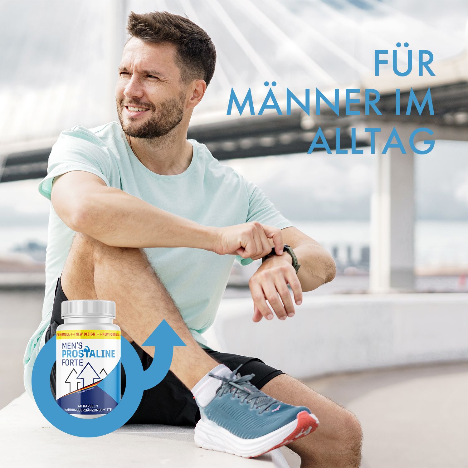 Mann sitzt im Freien neben einer Flasche Men's Prostaline Forte, mit blauem Männersymbol und Pfeil.