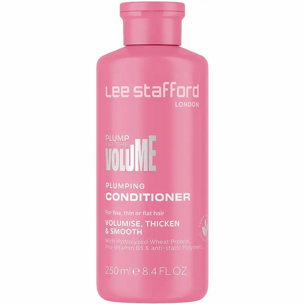 Rosa Flasche mit LEE STAFFORD LONDON Aufschrift. "Plump Up The Volume" und "Conditioner" Text. 250ml.