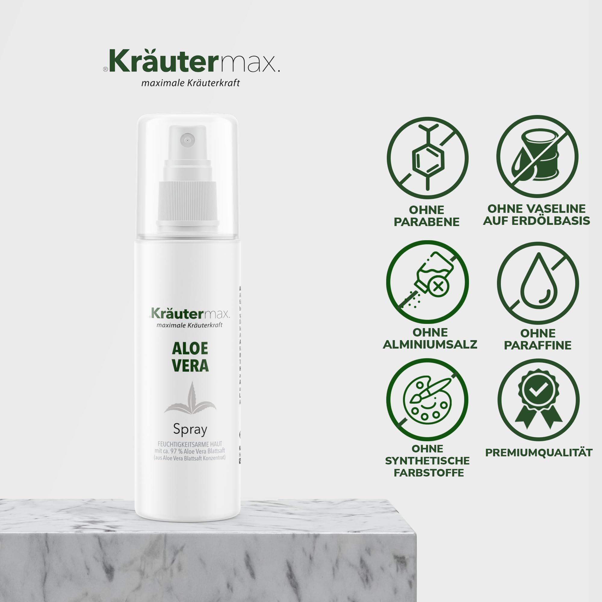 Kräutermax Aloe Vera Spray auf Marmor. Icons: Ohne Parabene, ohne Vaseline, ohne Aluminiumsalz, ohne Paraffine, ohne synthetische Farbstoffe.