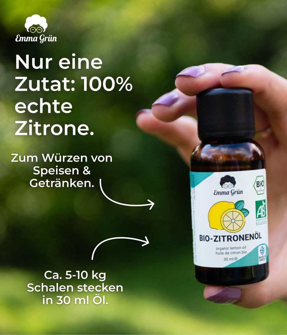 Hand hält Flasche Bio-Zitronenöl. Text: Nur eine Zutat: 100% echte Zitrone. Zum Würzen von Speisen & Getränken.