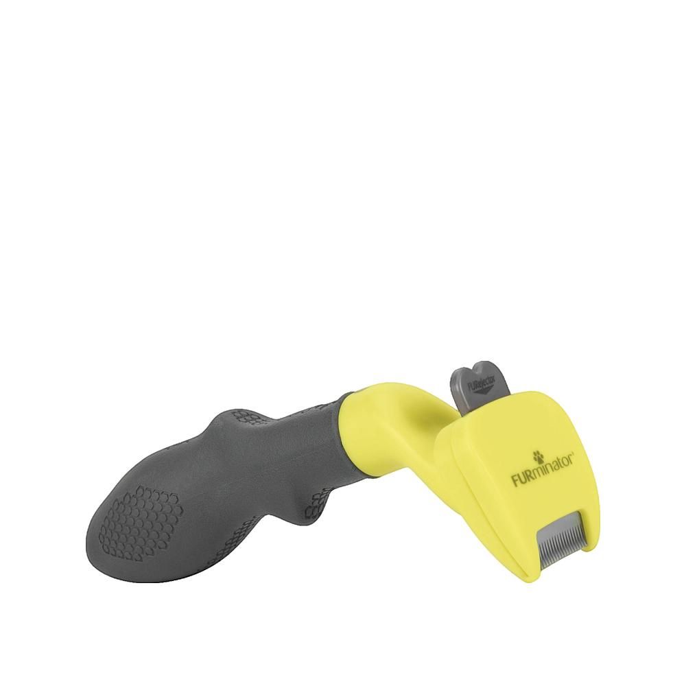 Gelb-graue Fellbürste mit ergonomischem Griff. Der Bürstenkopf hat einen Metallkamm. Das Logo ist sichtbar.