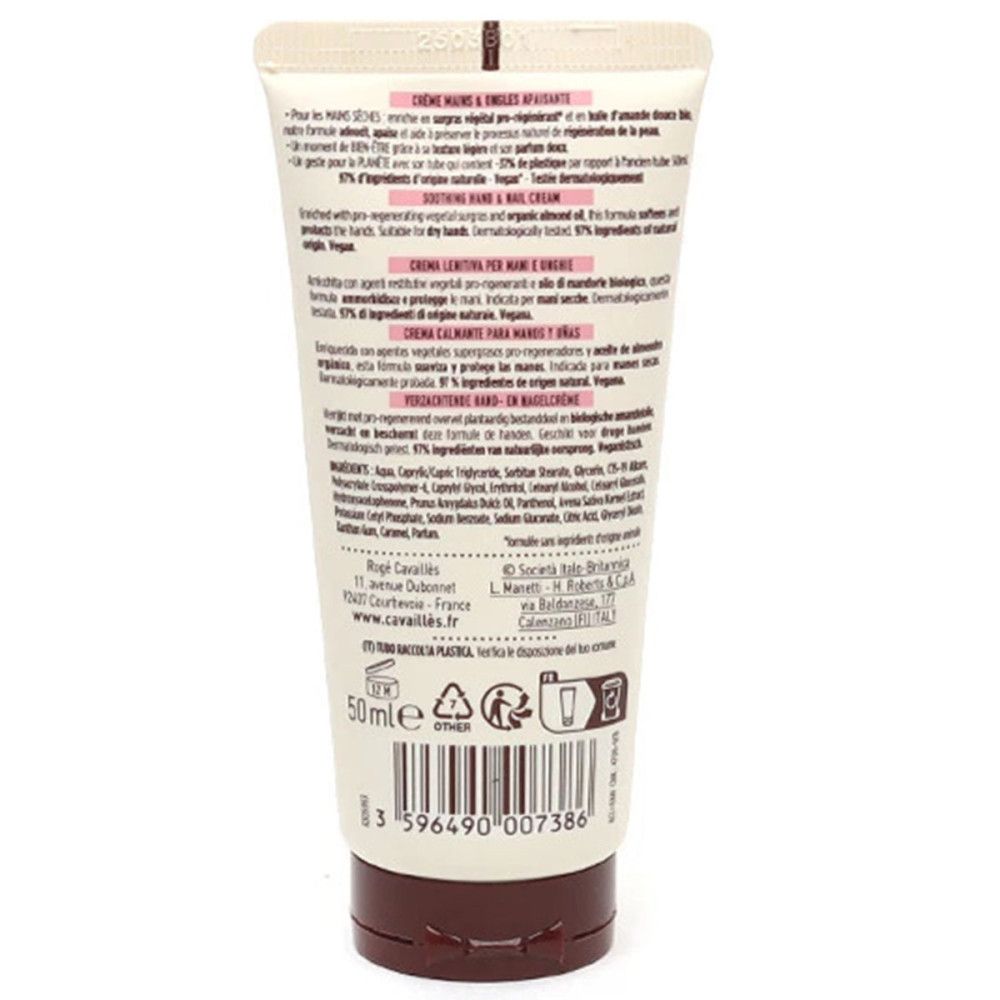 Rückseite der Creme-Tube. Text in mehreren Sprachen. Aufschrift: 50ml. Barcode. Logo: Recycling-Symbol.