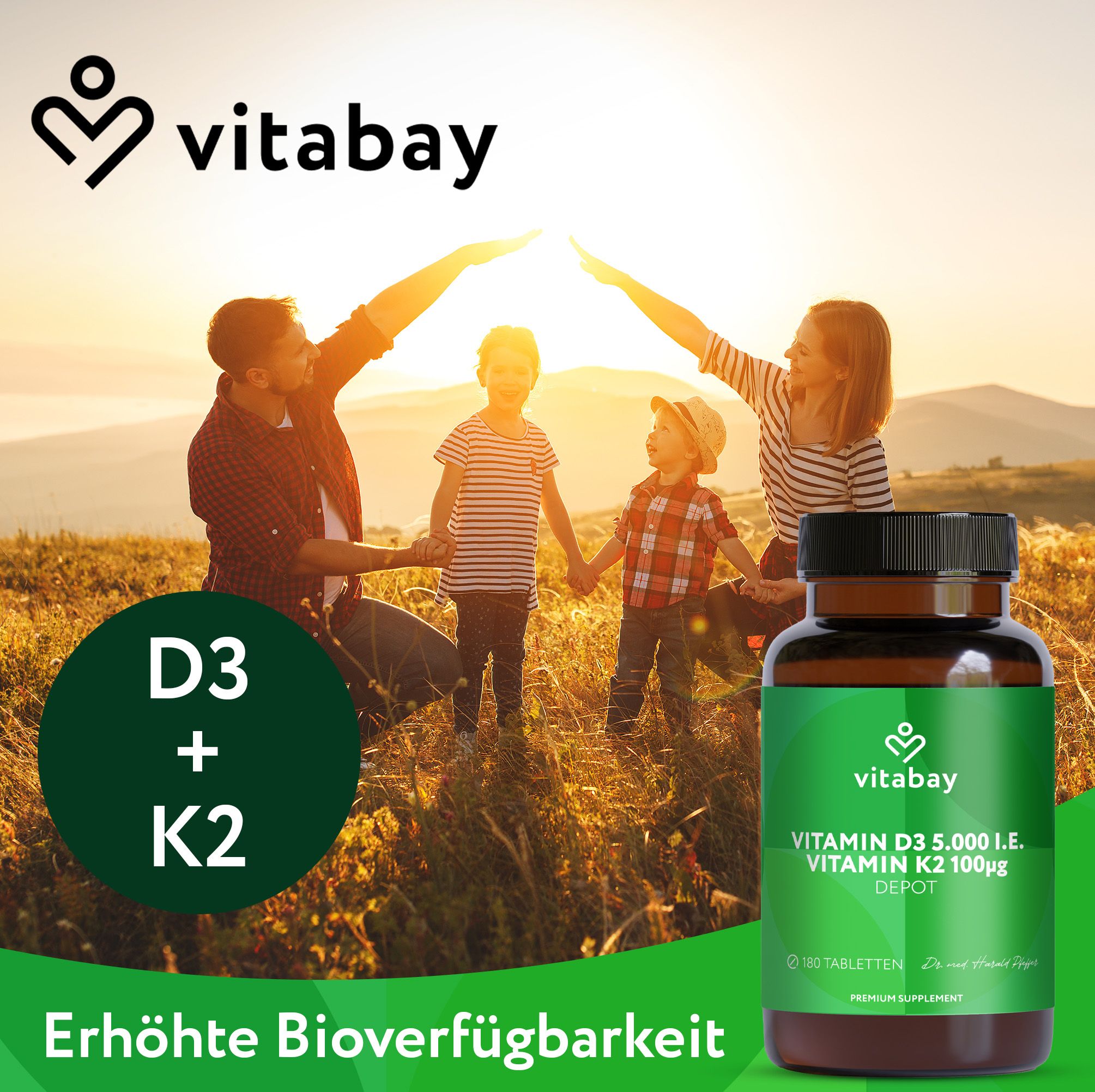 Vitabay-Produkt in Braunglasflasche. Text: D3 + K2. Erhöhte Bioverfügbarkeit. Familie mit Kindern. Premium Supplement.
