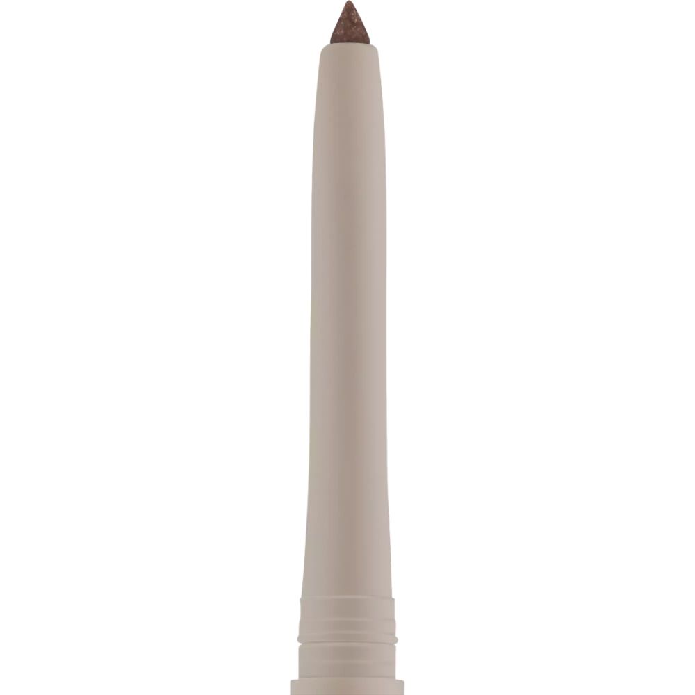 Nahaufnahme des braunen Stifts von Essence Satin Gel Eyeliner. Spitze und Gehäuse sichtbar.