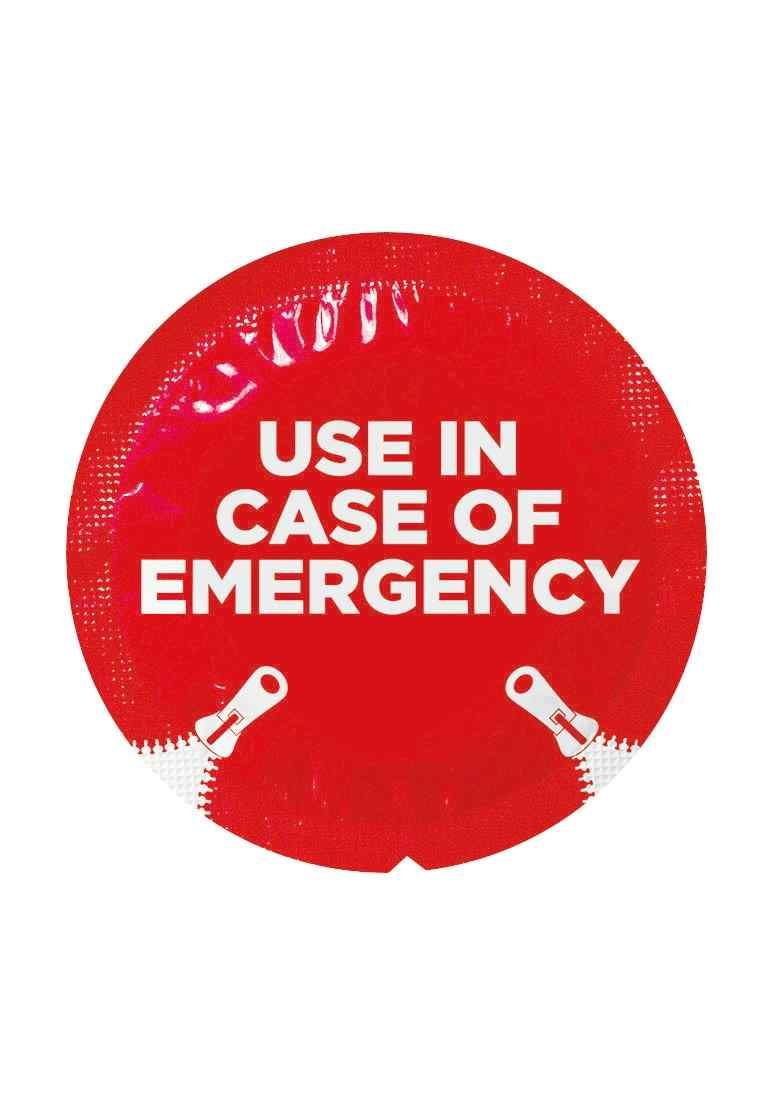 Emballage rond rouge. Texte : Use in Case of Emergency. Deux symboles de fermeture éclair.