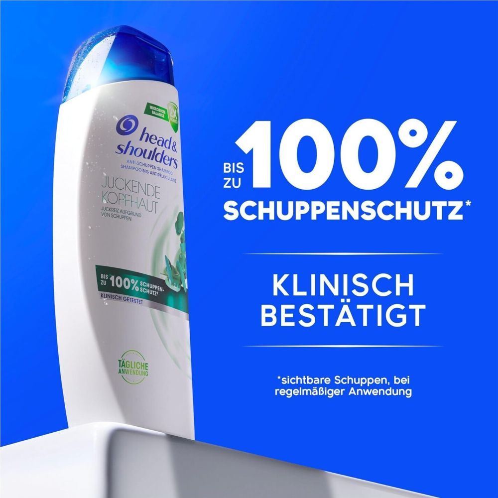 Head & Shoulders Flasche. Text: Bis zu 100% Schuppenschutz. Klinisch bestätigt. Blauer Hintergrund.