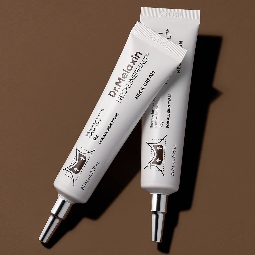 Zwei weiße Tuben Dr. Melaxin Neckline Necks Cream, 20g, für alle Hauttypen.